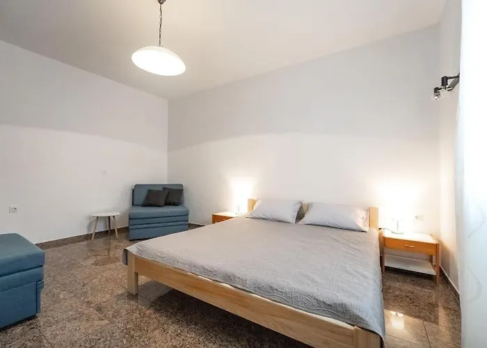 Apartment Danica By Briskva