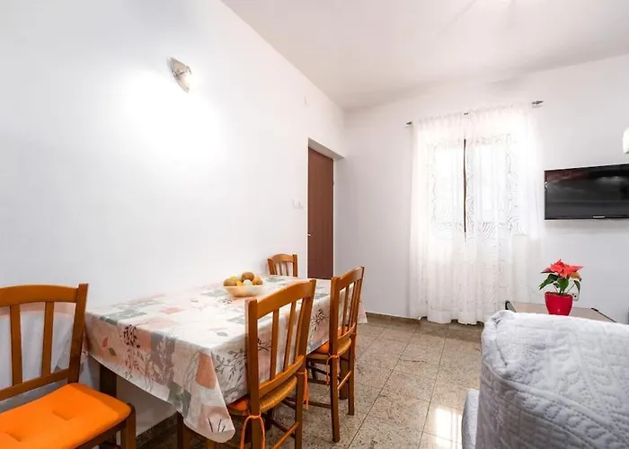 Danica By Briskva Apartment *