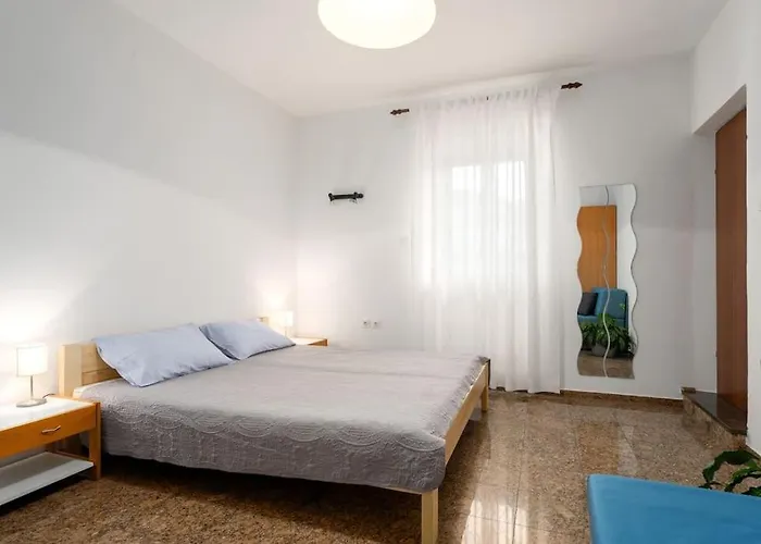 Danica By Briskva Apartment